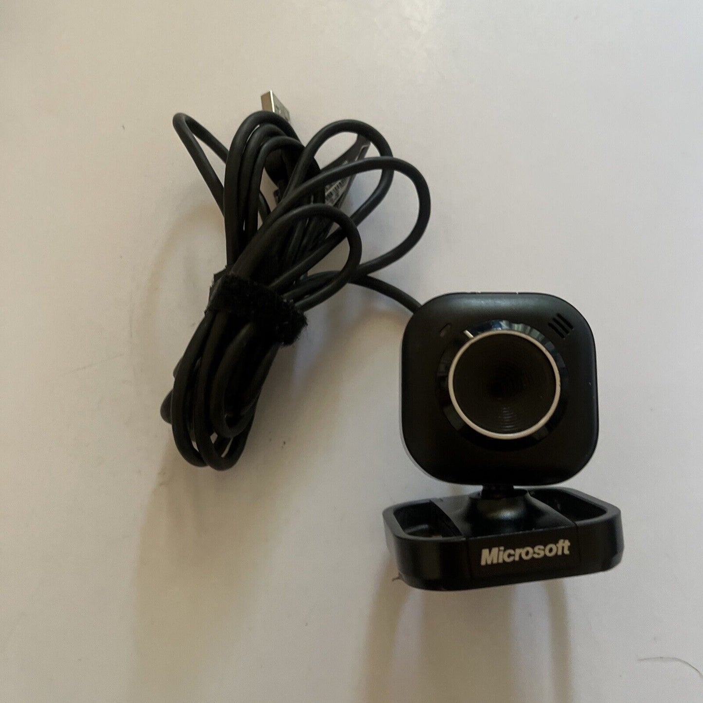 Microsoft Lifecam VX-2000 Webcam with Microphone Model 1381