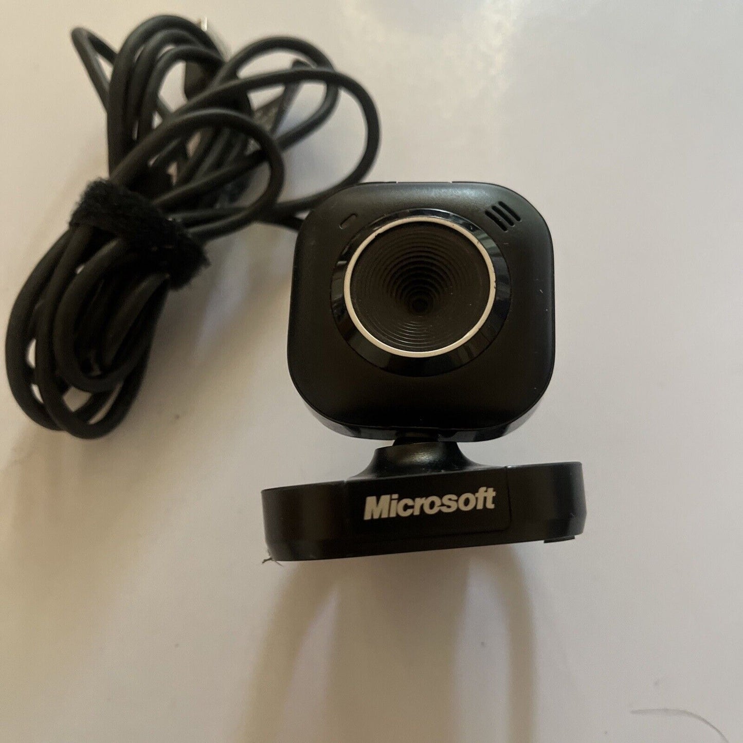 Microsoft Lifecam VX-2000 Webcam with Microphone Model 1381