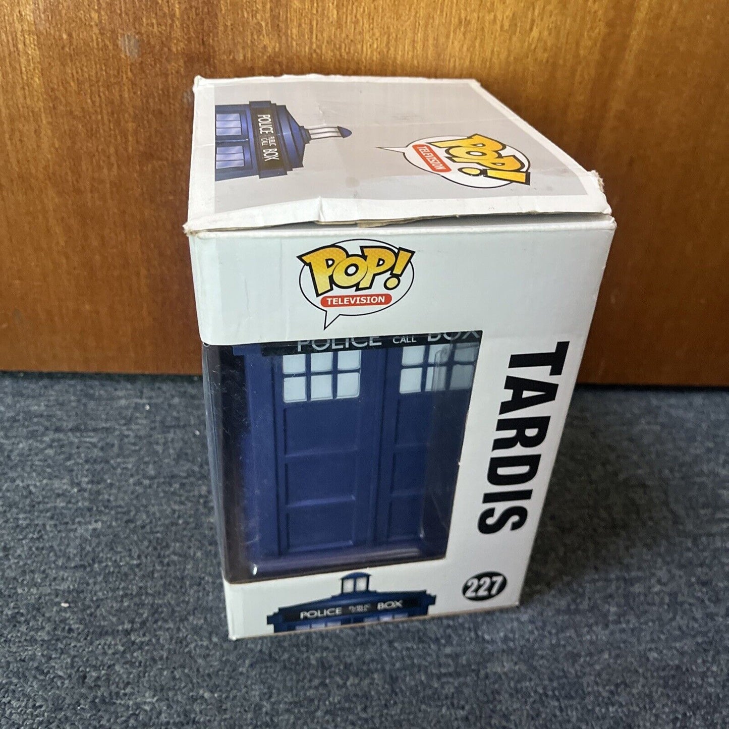 Dr Who Blue Tardis 6" #227 Pop! TV Vinyl Funko