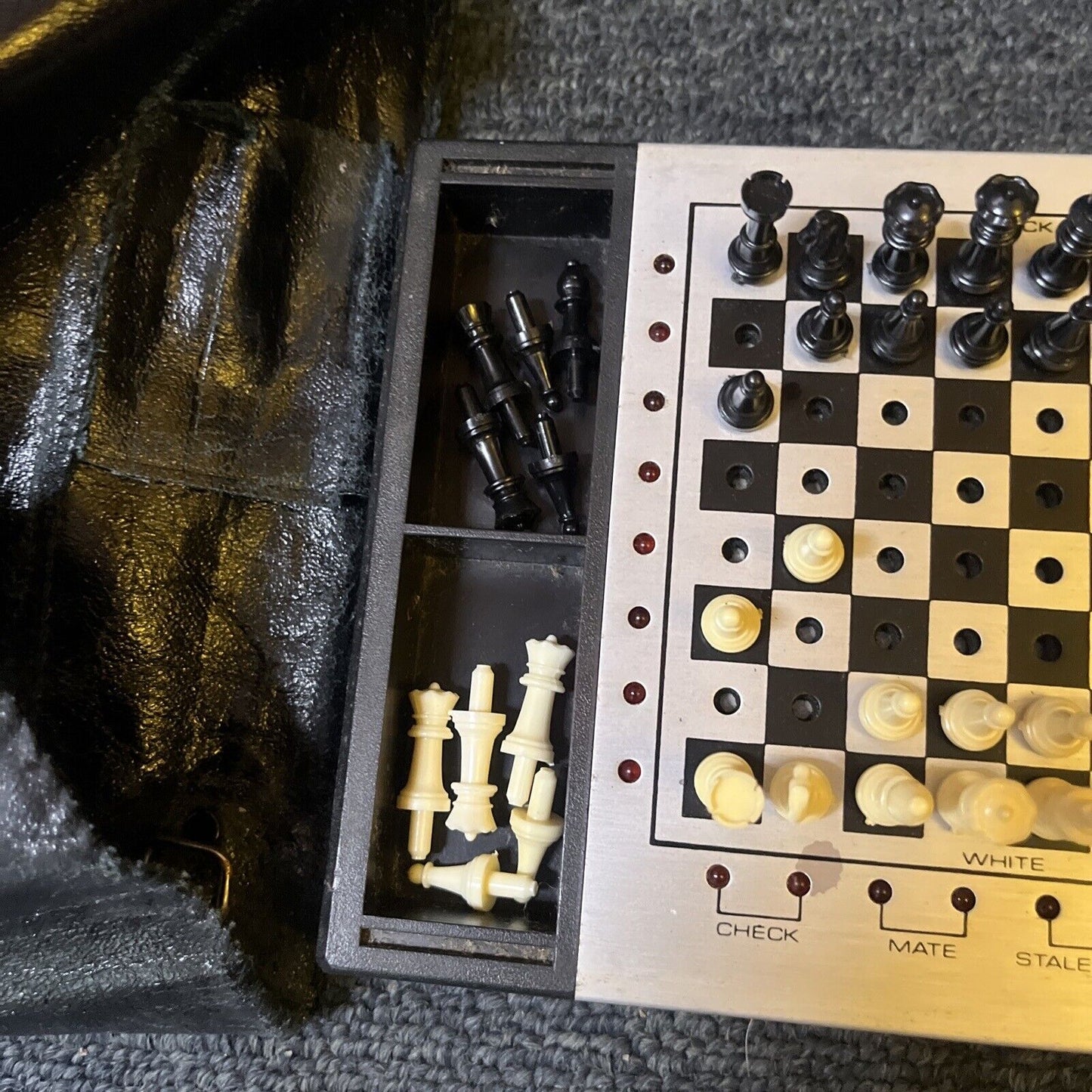 Hanimex HCG 1500 Computer Electronic Chess Board Game Complete