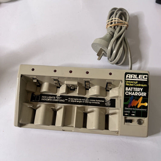 Arlec Universal Nickel Cadmium Charger 9V AA AAA C D