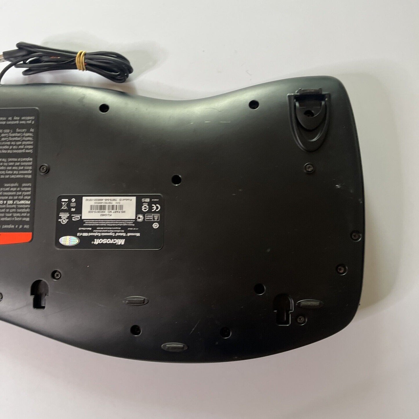 Microsoft Natural Ergonomic Keyboard 4000 V1.0 USB Wired with Palm Rest