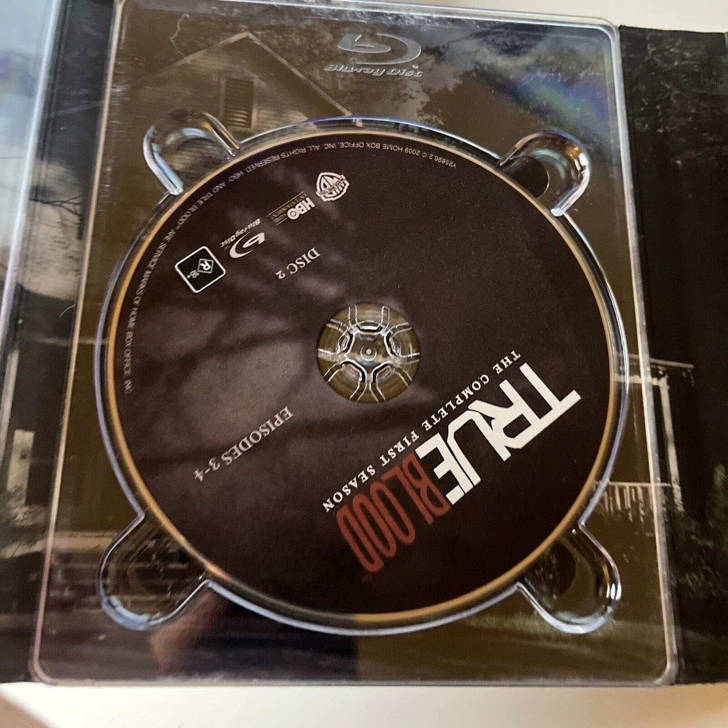 True Blood: The Complete First Season (Blu-ray, 2009, 5-Disc) Region B