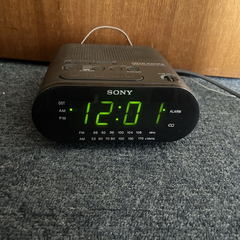 Sony Dream Machine Alarm Clock AM/FM Radio ICFC218 Retro Unit