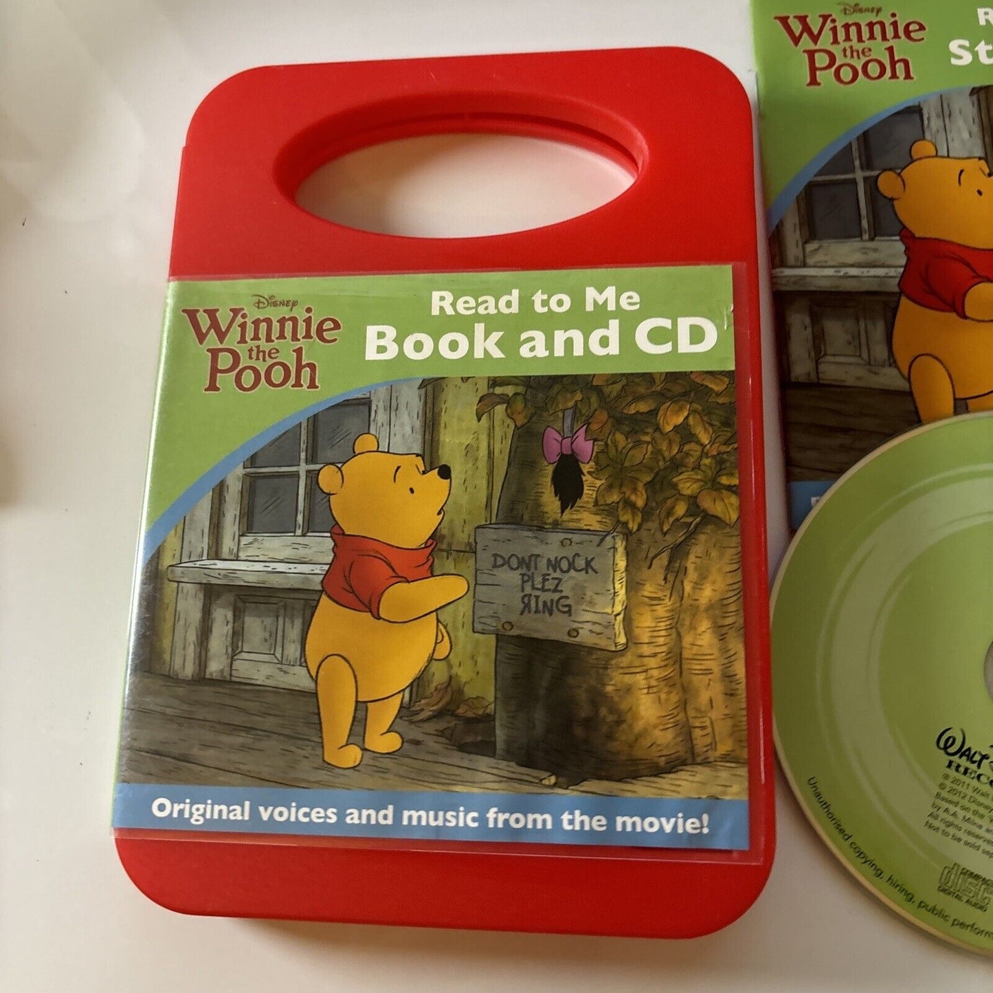 Disney Winnie the Pooh Movie Read to Me Book & CD
