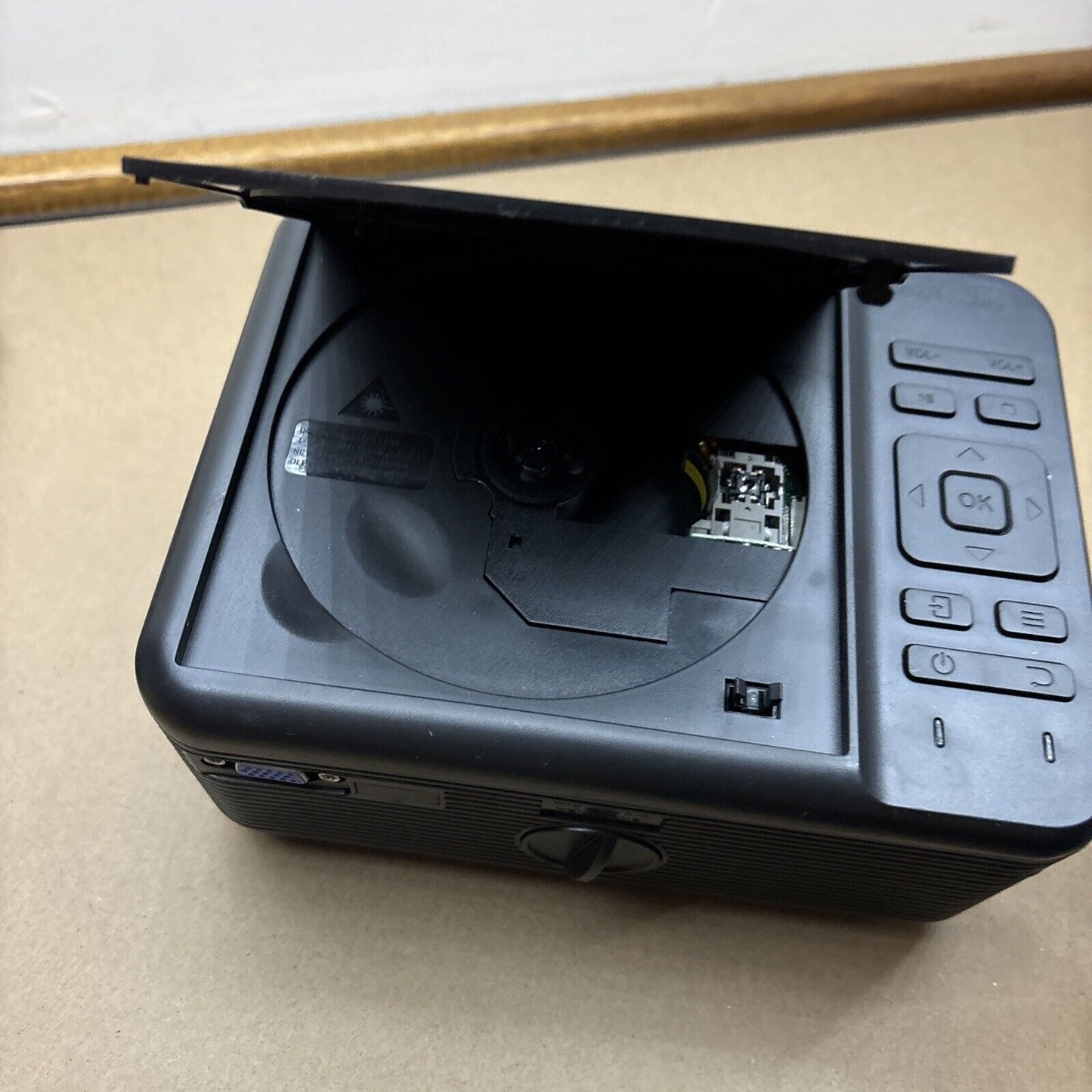 Anko 2-in1 Wifi DVD Projector KJM-301