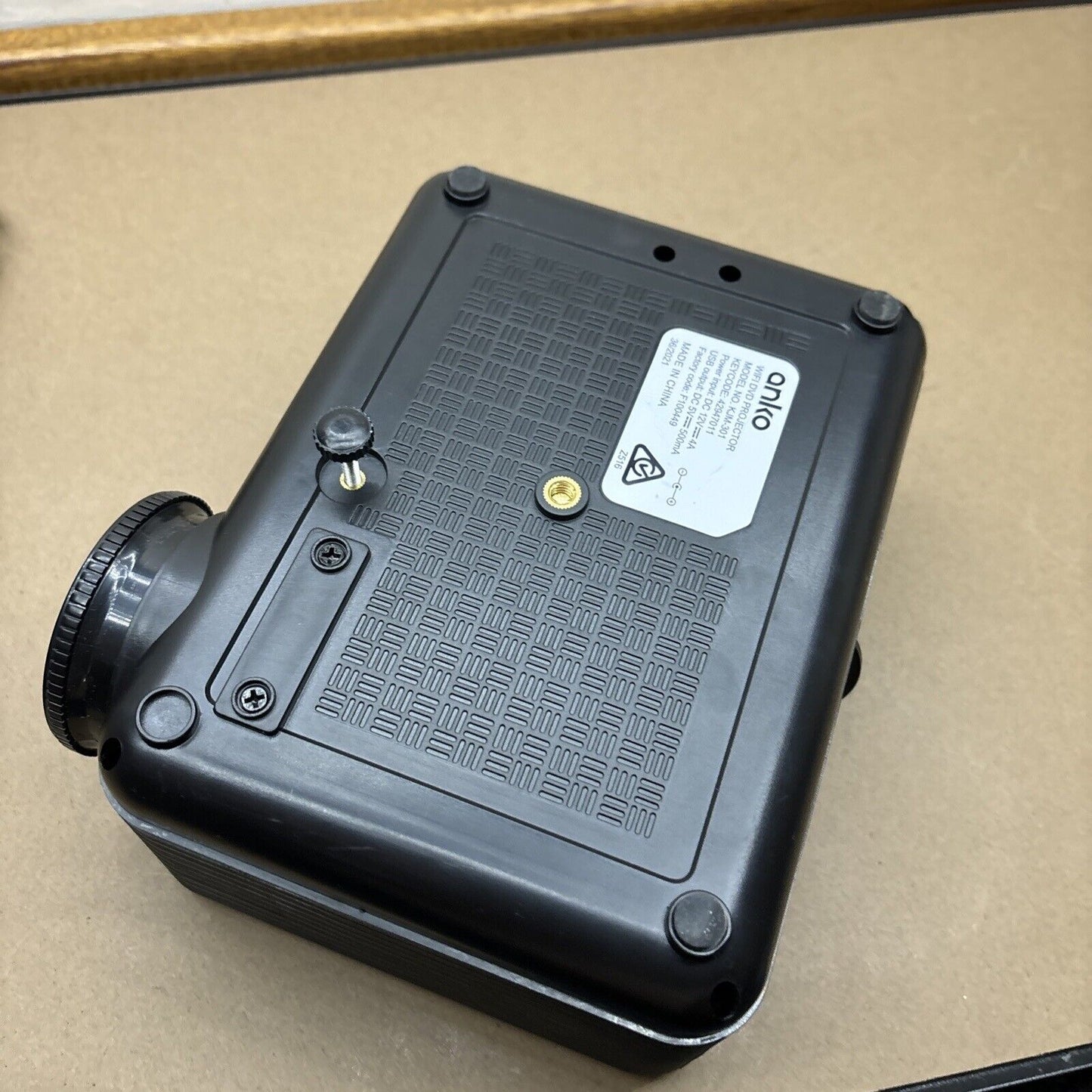 Anko 2-in1 Wifi DVD Projector KJM-301