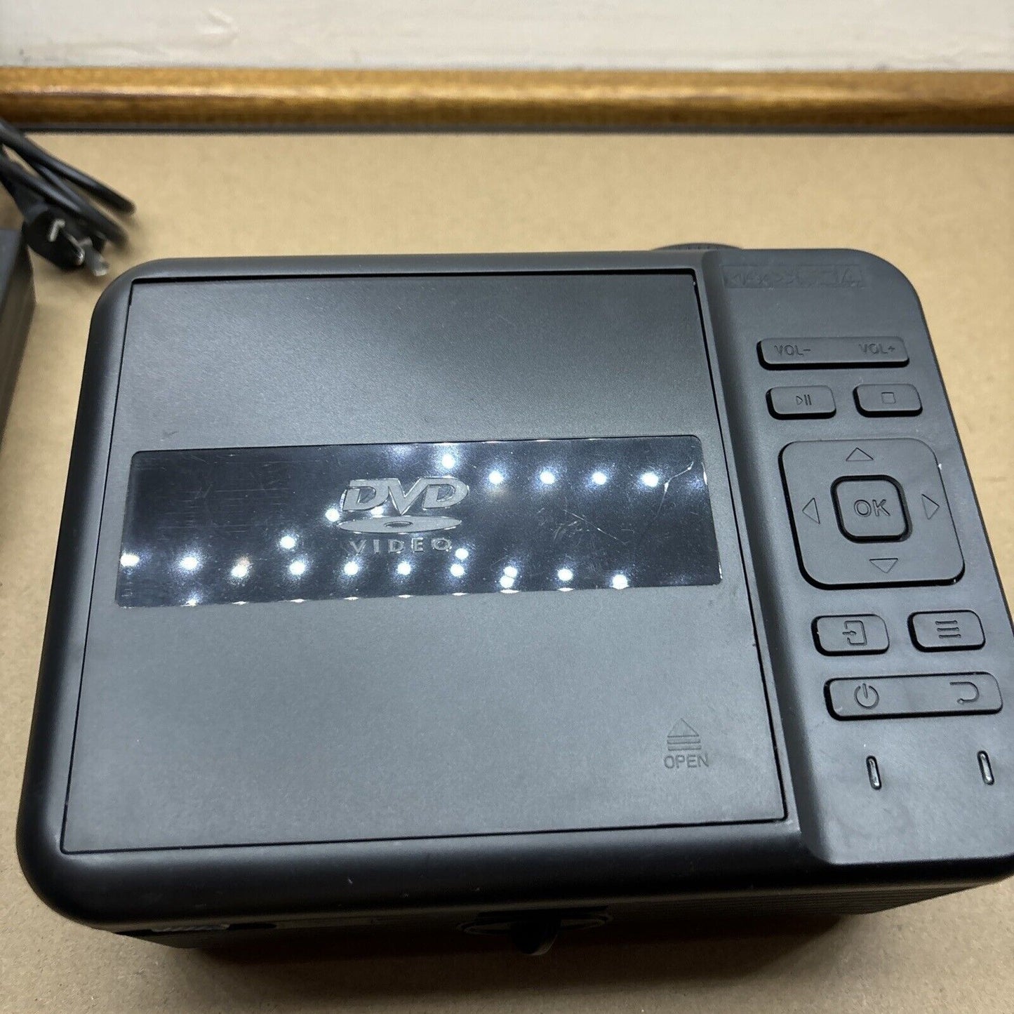 Anko 2-in1 Wifi DVD Projector KJM-301