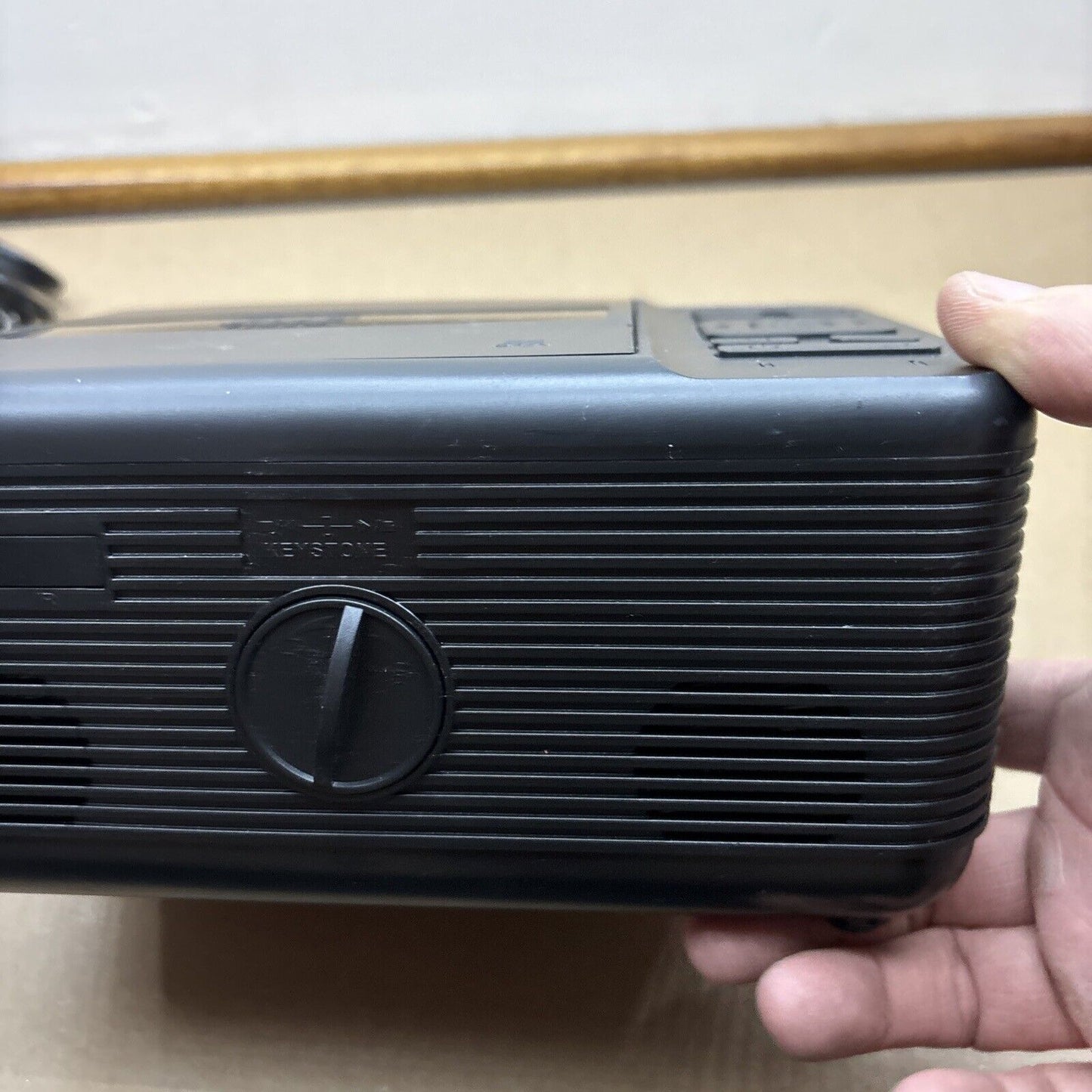 Anko 2-in1 Wifi DVD Projector KJM-301