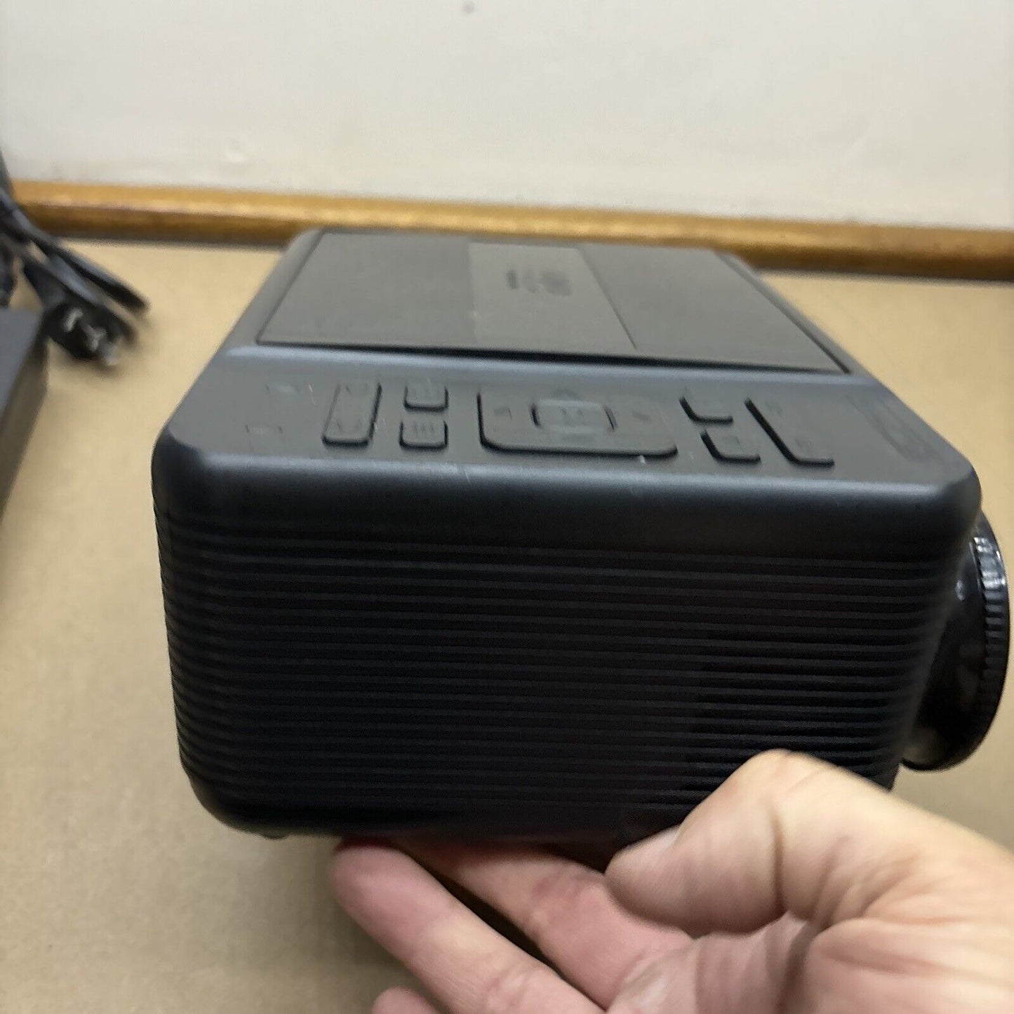 Anko 2-in1 Wifi DVD Projector KJM-301