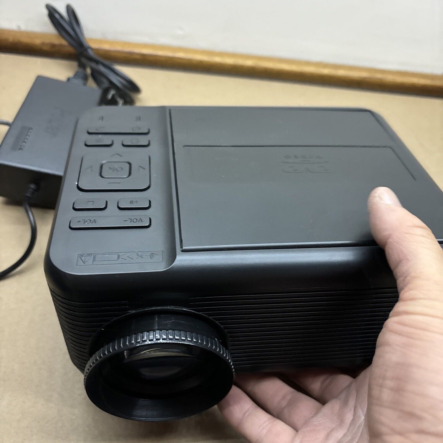 Anko 2-in1 Wifi DVD Projector KJM-301