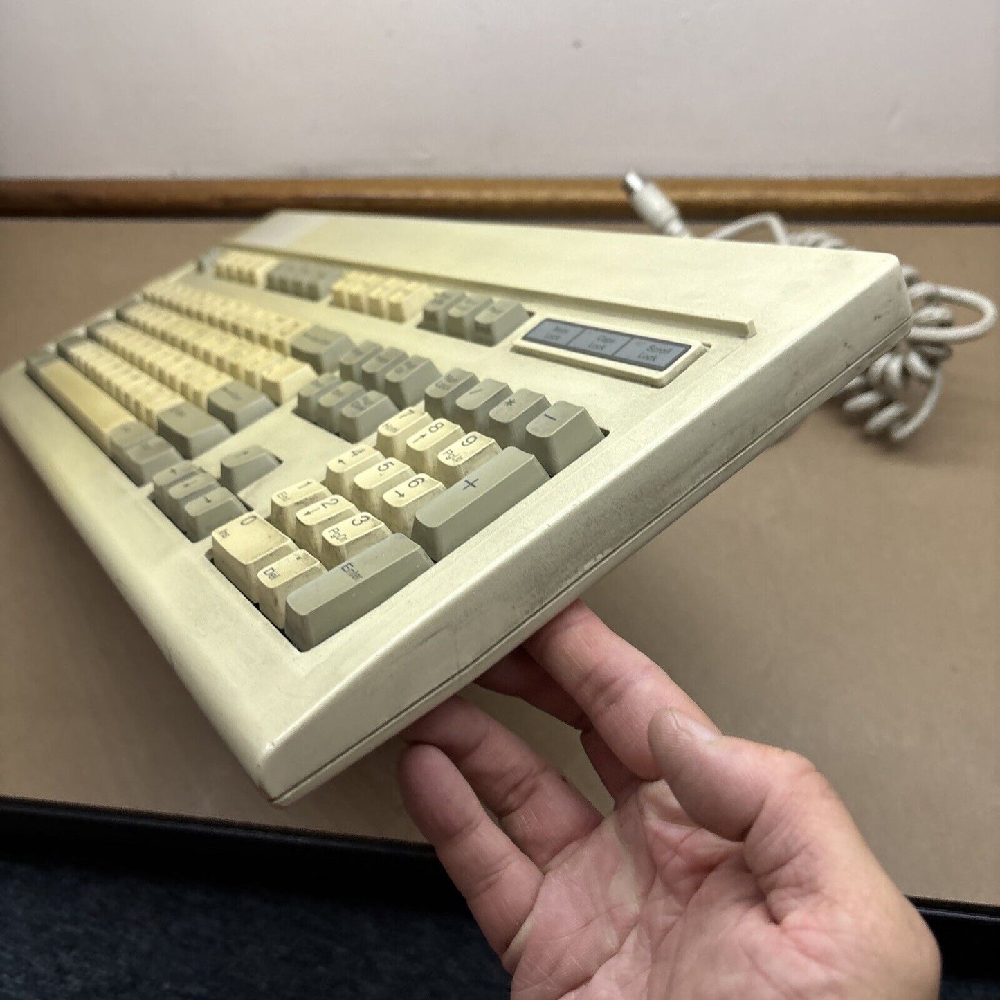 Vintage NEC APC-H4100E Mechanical Keyboard 5-Pin DIN