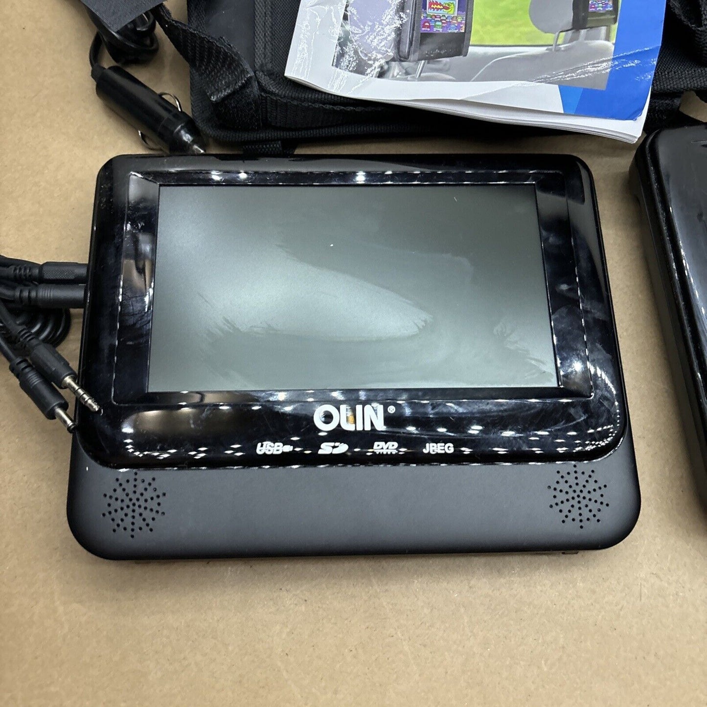 Olin 7" Portable DVD Player PD-7755 Dual Screen Region 4