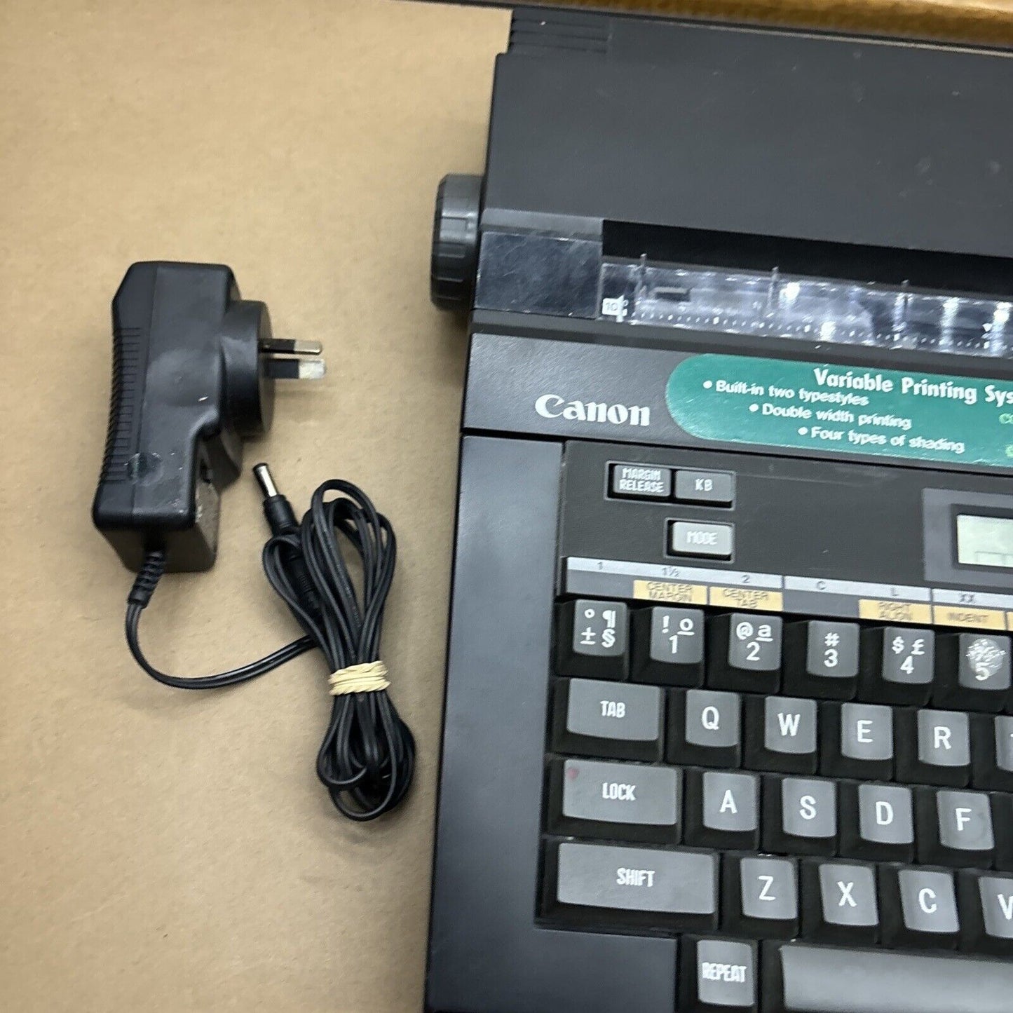 Canon TypeStar 3 Electronic Typewriter