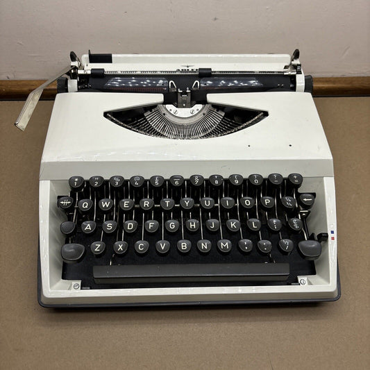Adler Tippa Mechanical Portable Typewriter *No HardCover*