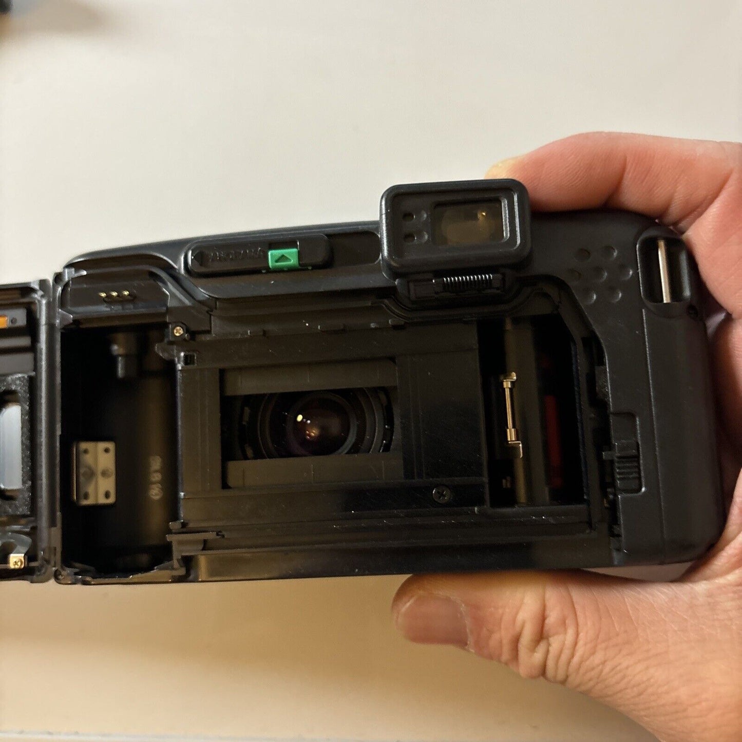 Olympus IZM220 Panorama Zoom Film Camera *Flash Not Working*