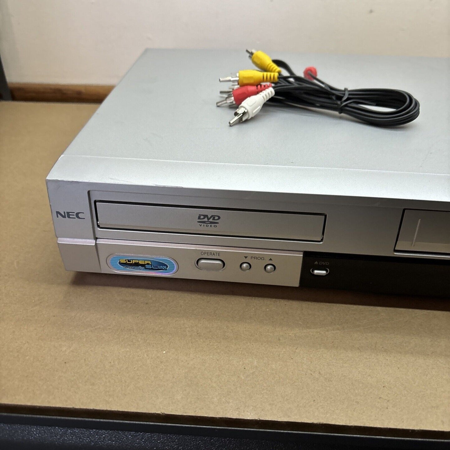 NEC DVD Player VHS VCR Video Cassette Recorder NDT-43 *No Remote Control*