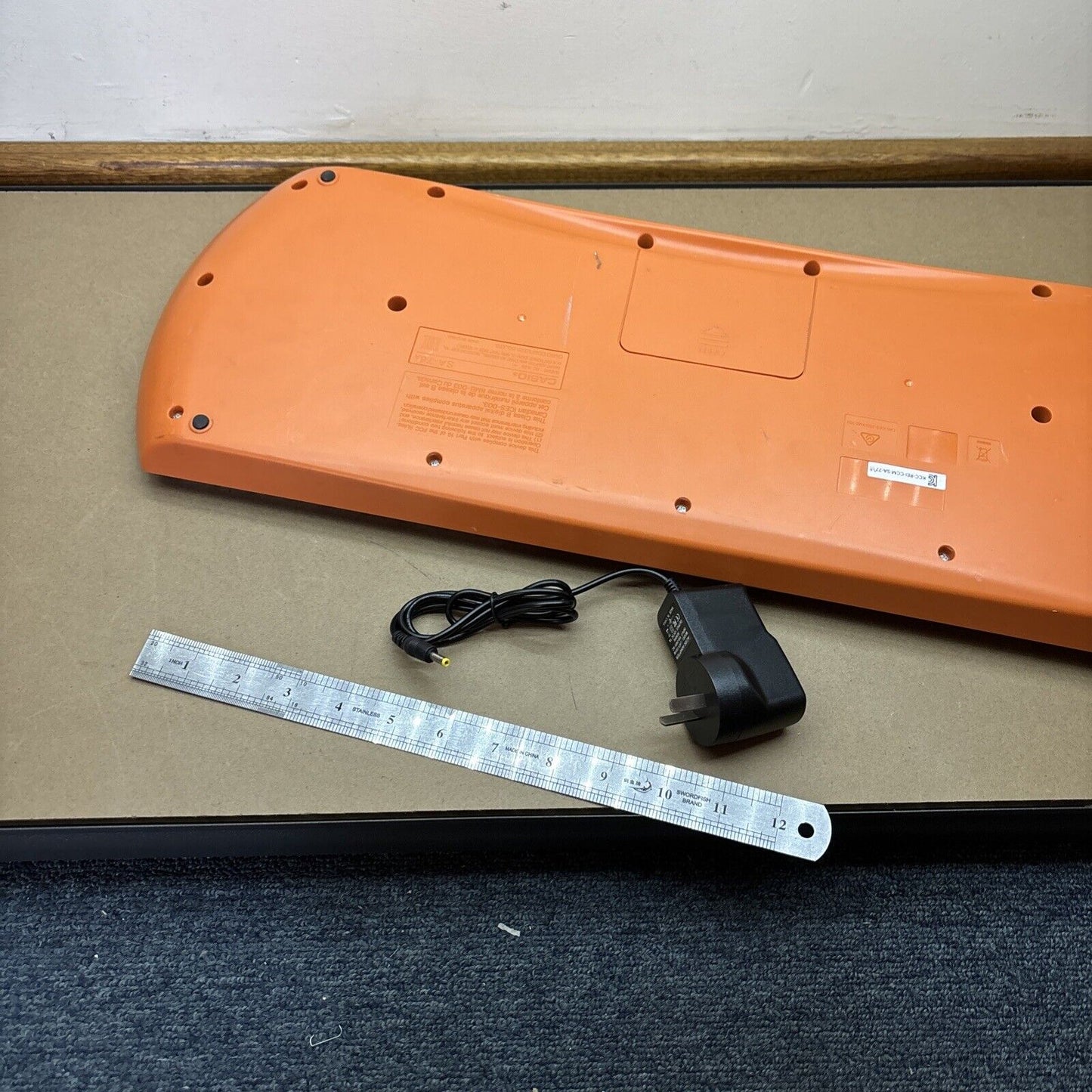 Casio SA-76 Electronic Mini Keyboard 44keys With Adapter