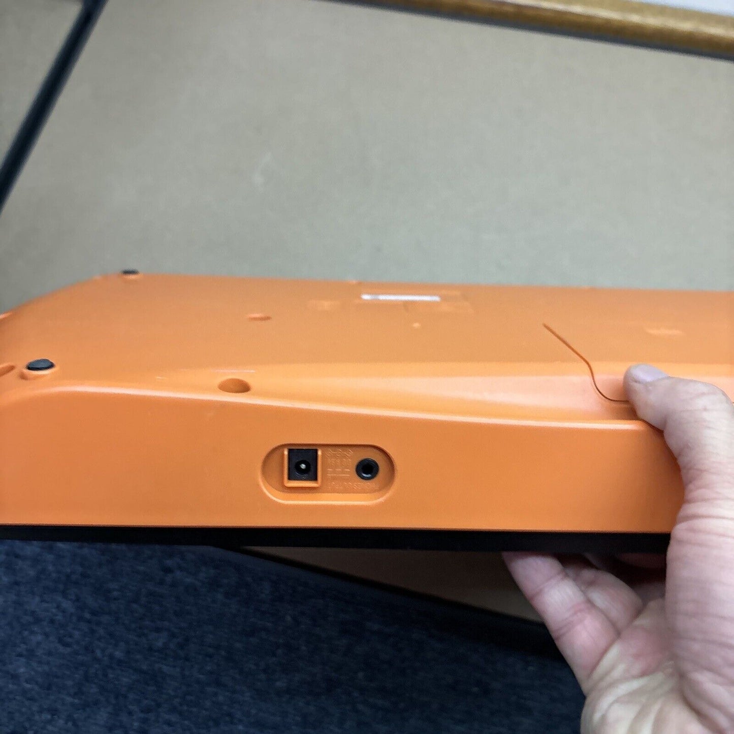 Casio SA-76 Electronic Mini Keyboard 44keys With Adapter