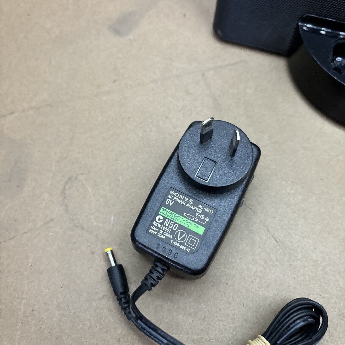 Sony Personal Audio Docking System RDP-M5iP For 30-Pin iPhone iPod