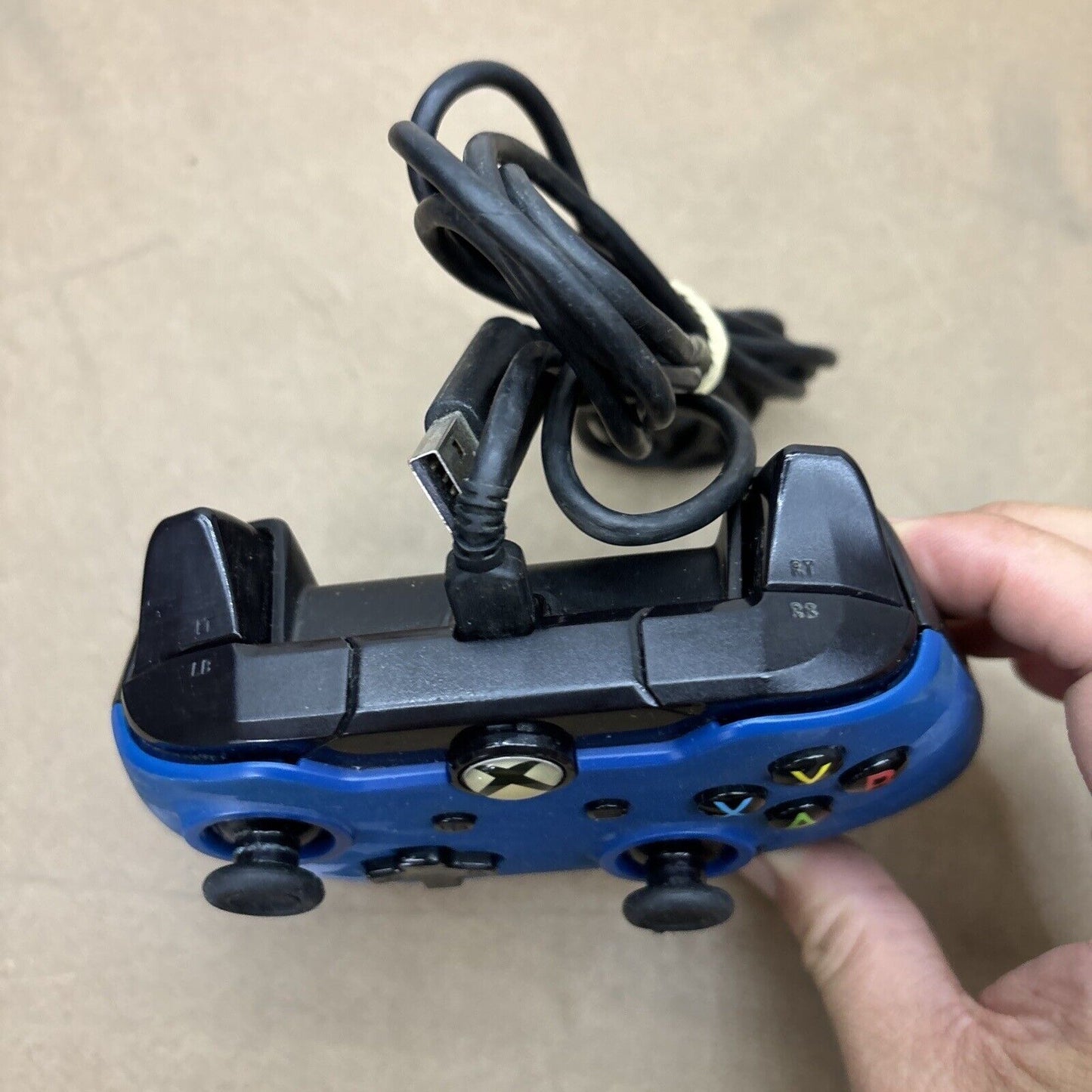 PDP Xbox One Wired Controller 048-08