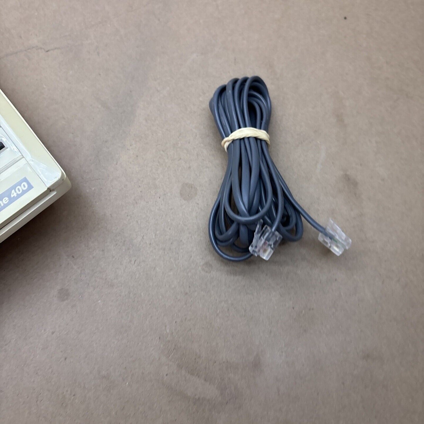 Telstra Touchfone 400 Landline Corded Telephone