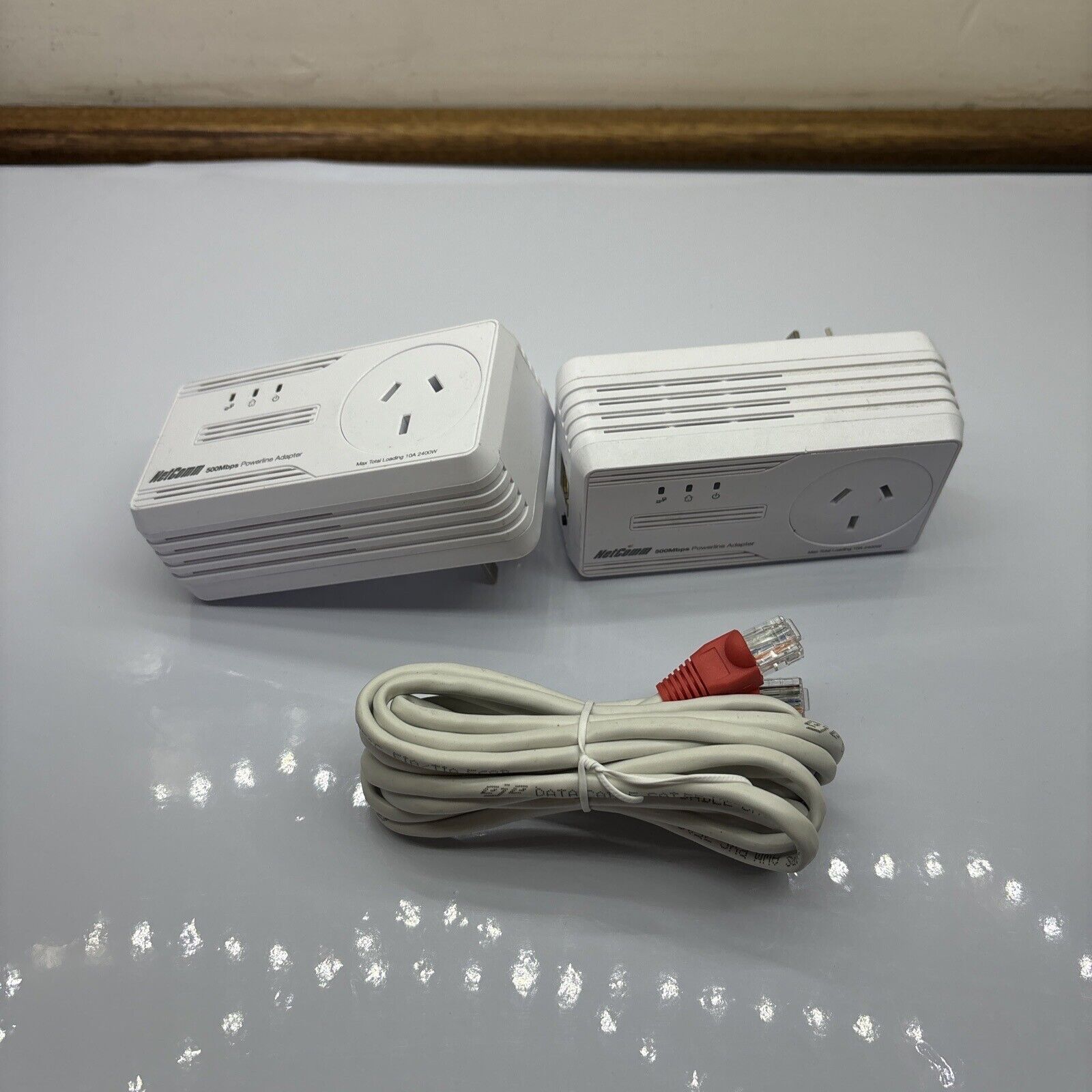 Netcomm NP504 500Mbps Powerline Adapters with AC Pass-through – Retro Unit