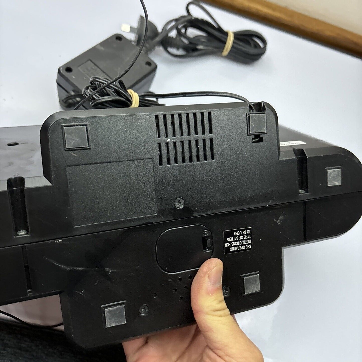 Sony Dream Machine Alarm Clock Radio AM/FM With 30-pin iPod Dock ICF-C1iPMK2