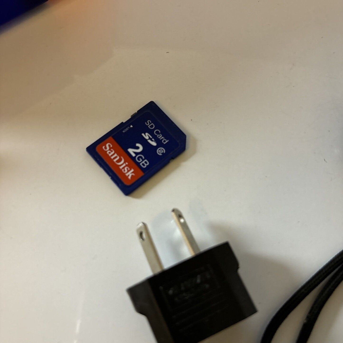 Samsung ES65 Digital Camera 10.2MP With Charger With 2gb SD Card