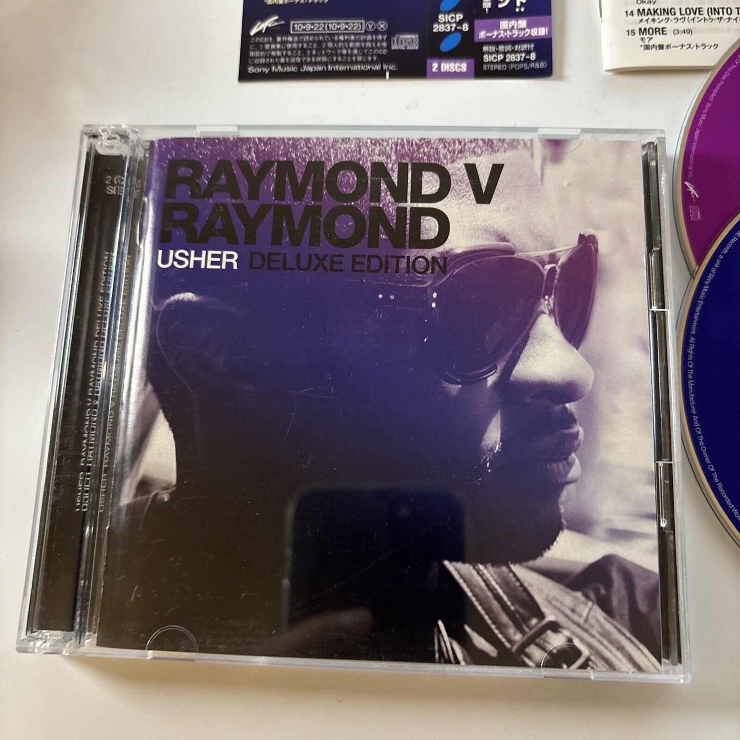 Usher - Raymond V Raymond - Deluxe Edition (CD, 2010, 2-Disc) Obi Shch-2837-8