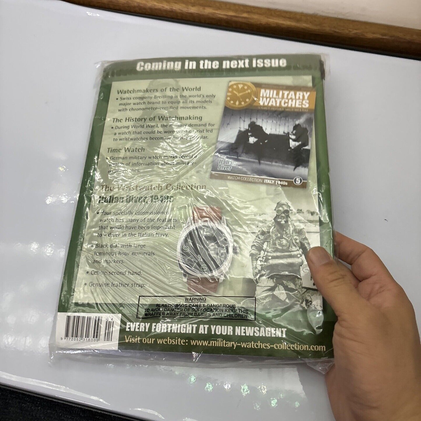 Military Watches Magazine And Watch - Russian Military Volume 4