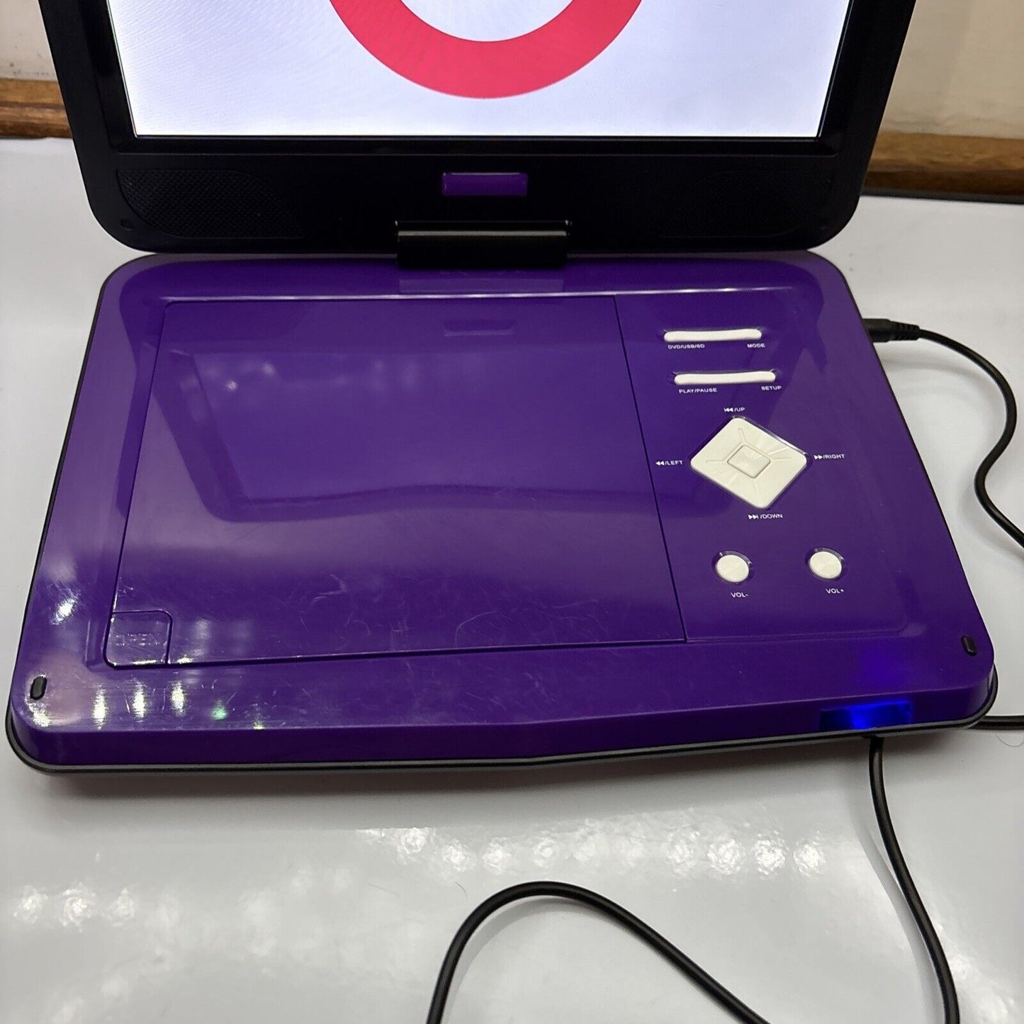 Target 10.1" Portable DVD Player PDVD-1003 Region 4