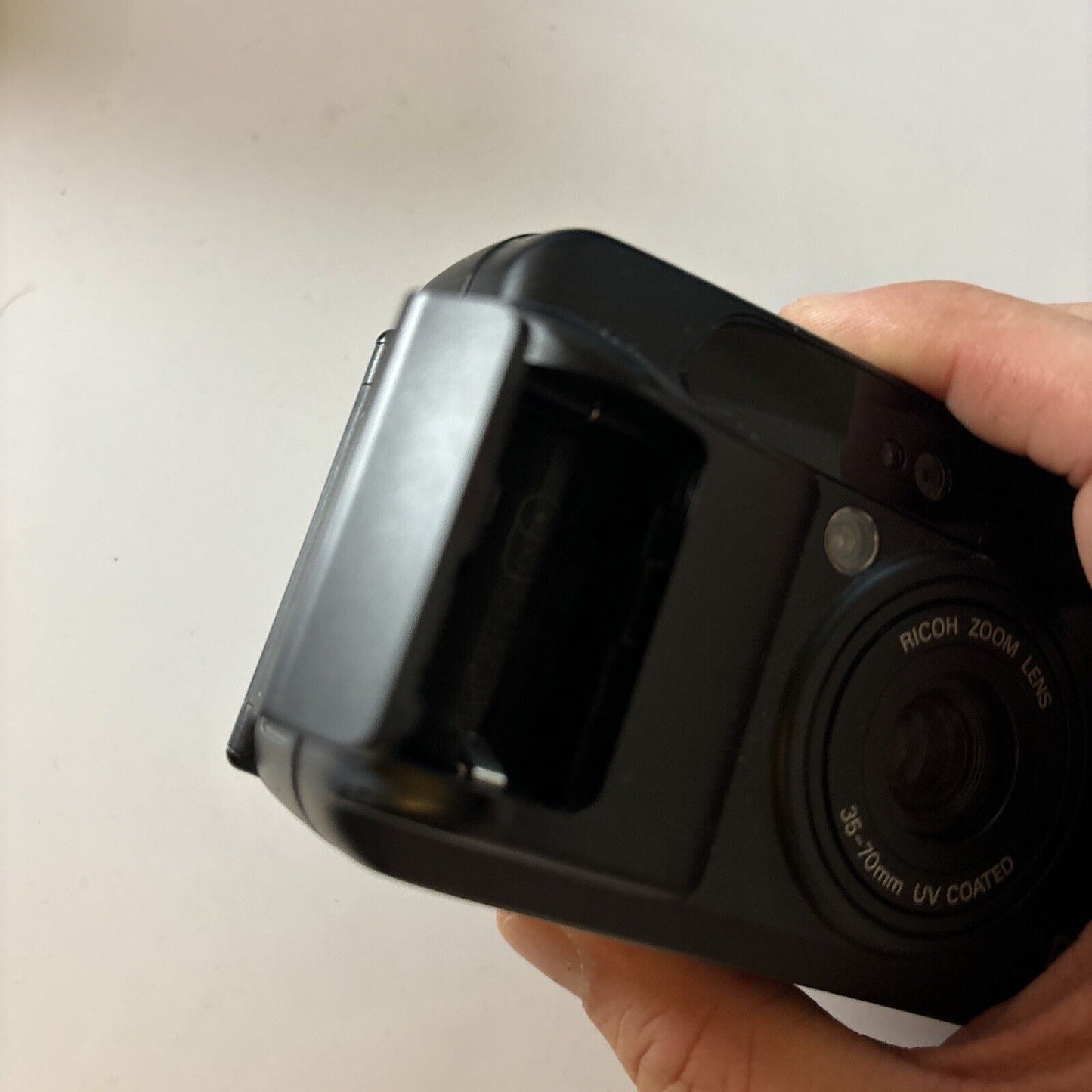 Ricoh RZ-770 Date 35-70 Zoom Film Camera