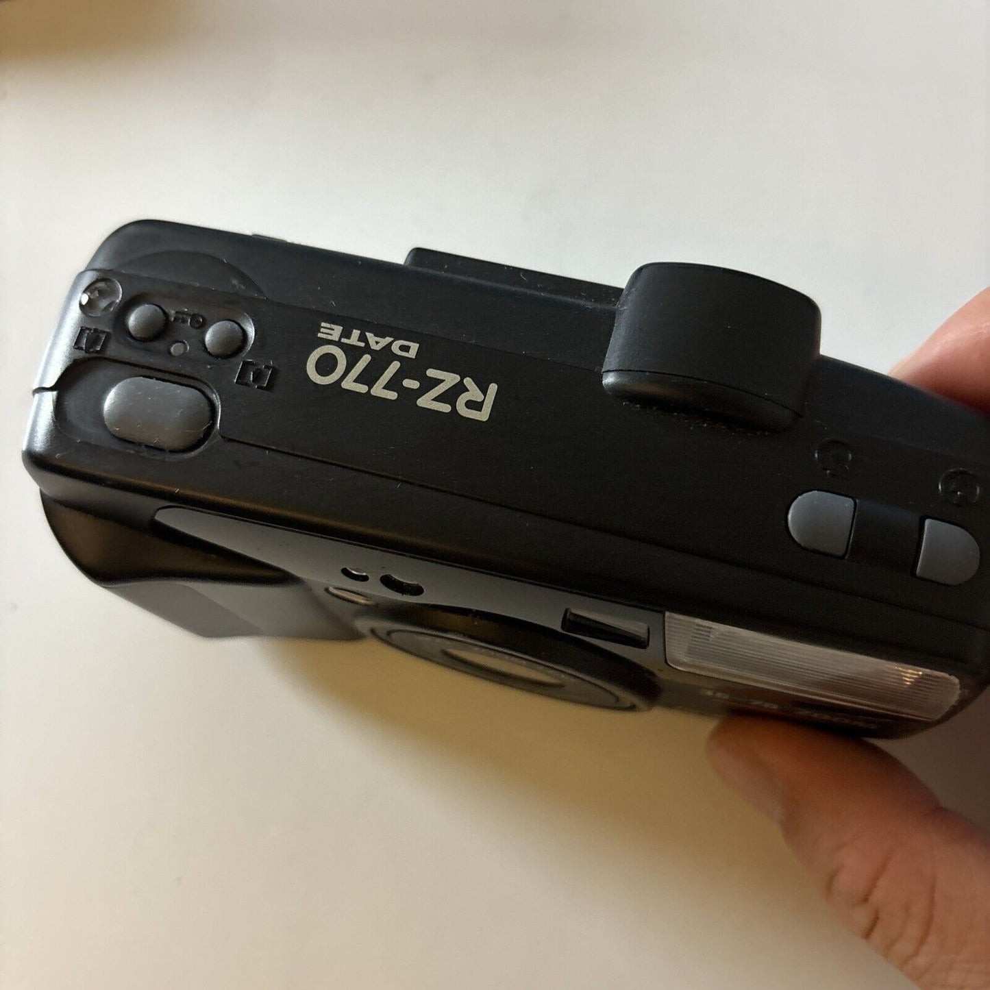 Ricoh RZ-770 Date 35-70 Zoom Film Camera