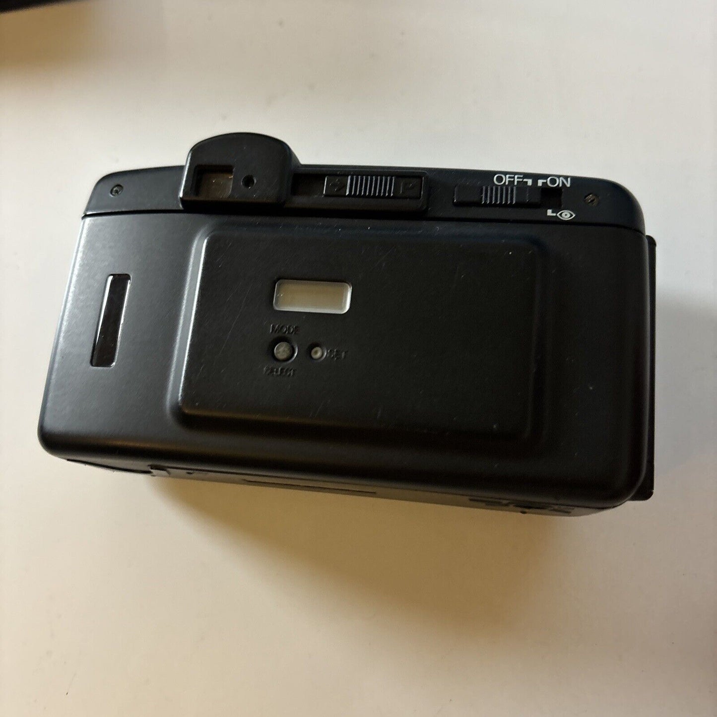 Ricoh RZ-770 Date 35-70 Zoom Film Camera