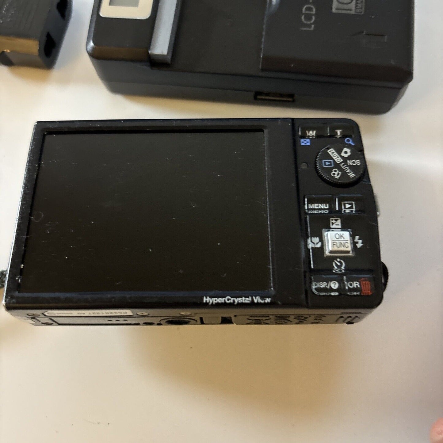 Olympus µ-7000 Digital Camera 12MP With Charger