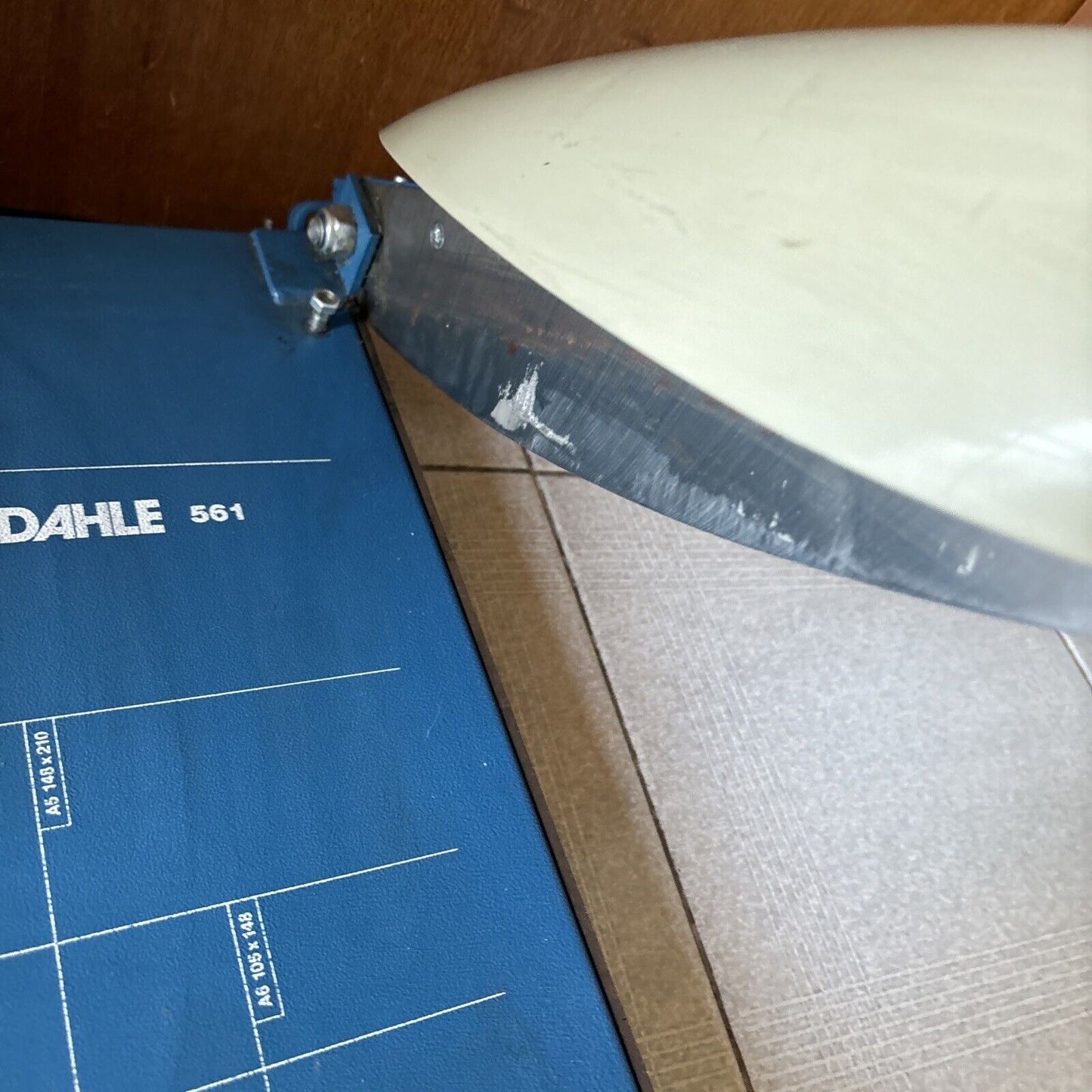Dahle 561 Premium Guillotine Trimmer
