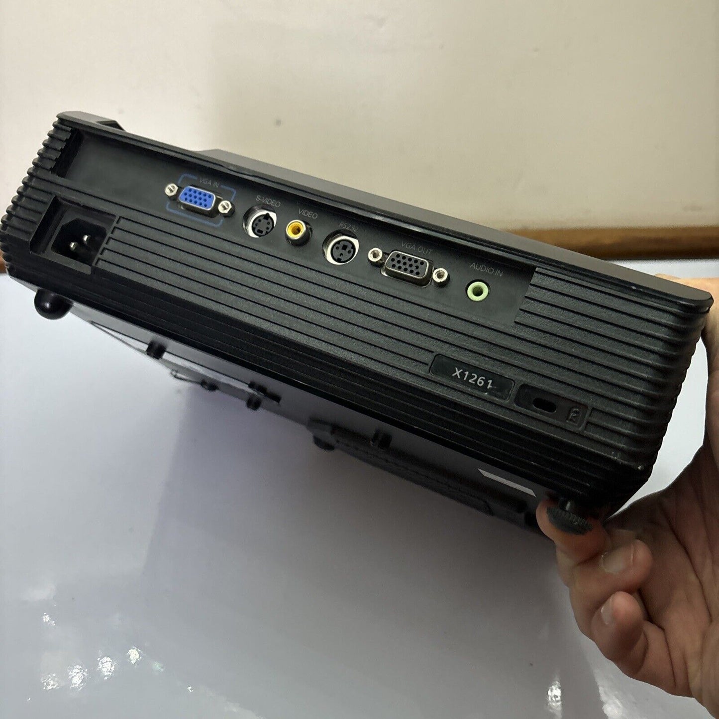 Acer DLP Projector X1261 DNX0818 *For Repairs - Has Many Dead Pixels*