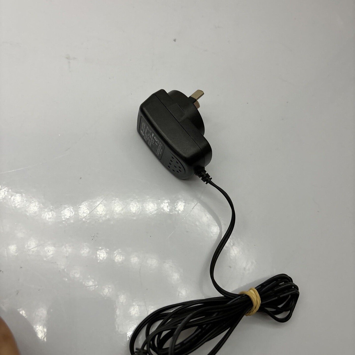 Telstra Slim 8450 Handset Charger & Answering Machine *No Handset*