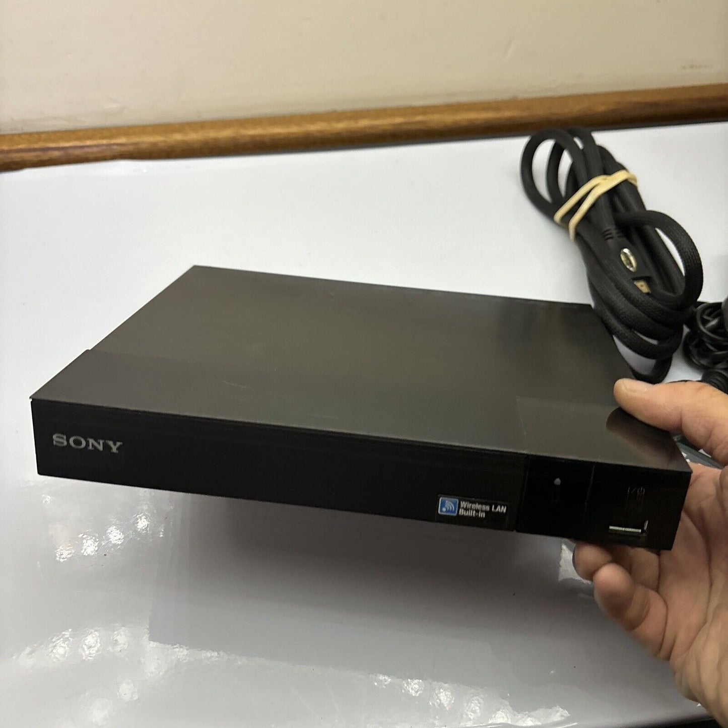 Sony Bluray DVD Player BDP-S3500 Wifi Streaming With Remote Region B & 4