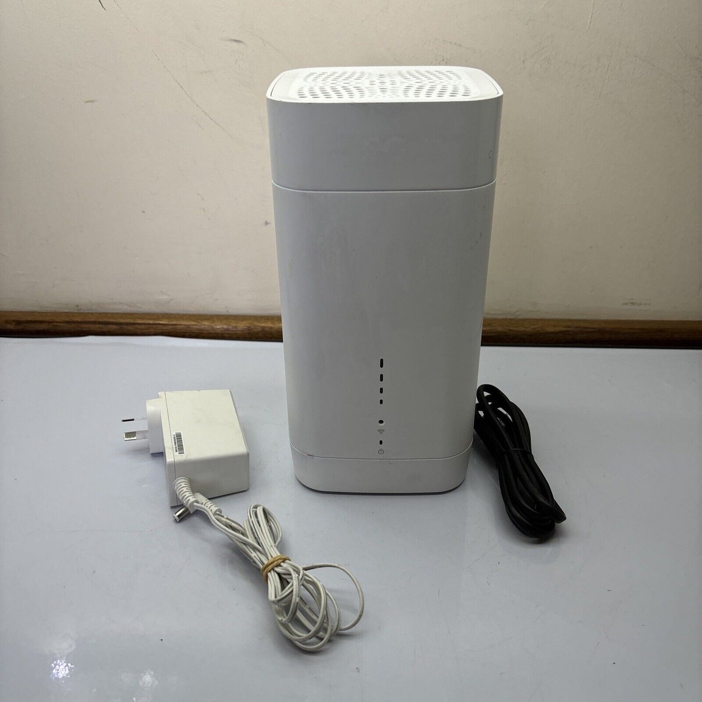 Sagemcom Fast 5866T Modem 5G Wireless Router NBN Compatible