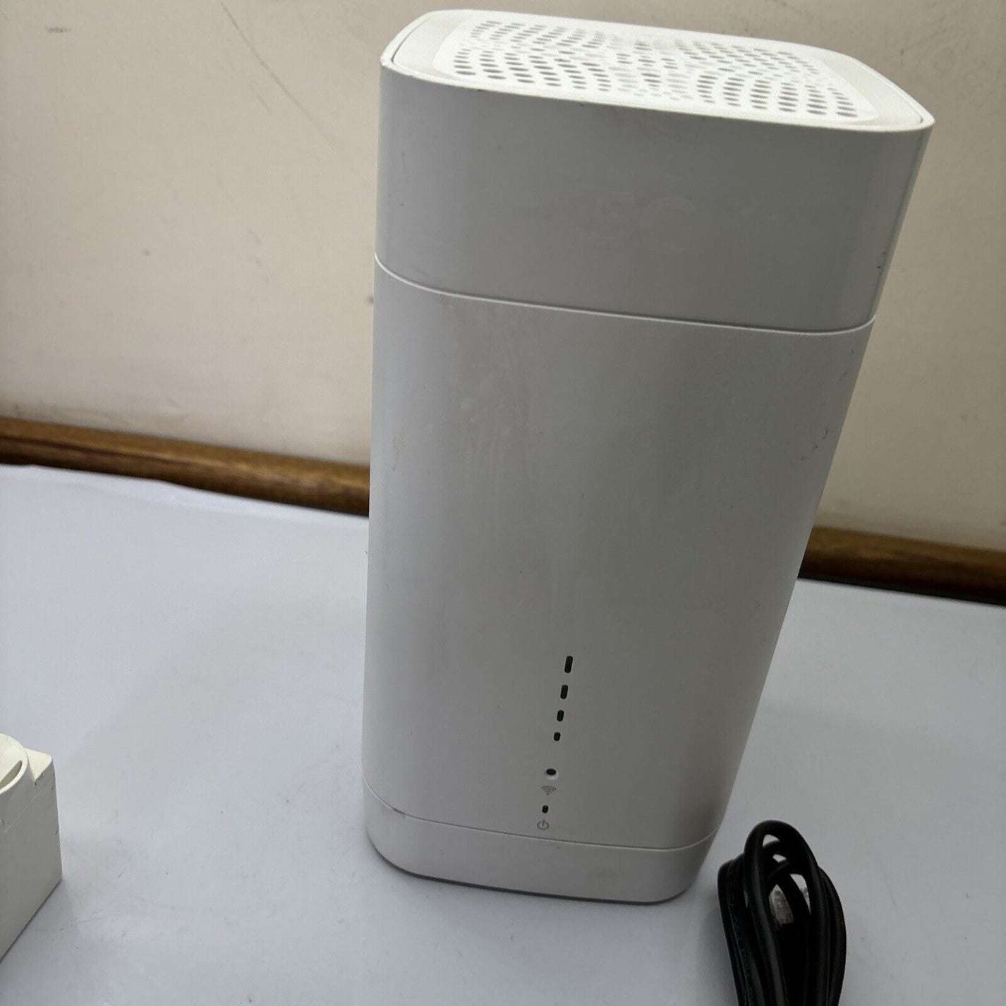 Sagemcom Fast 5866T Modem 5G Wireless Router NBN Compatible – Retro Unit