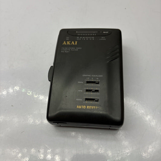 Akai Portable Stereo Cassette Player AM/FM *Works But Belt Clip Broken* PM-R201