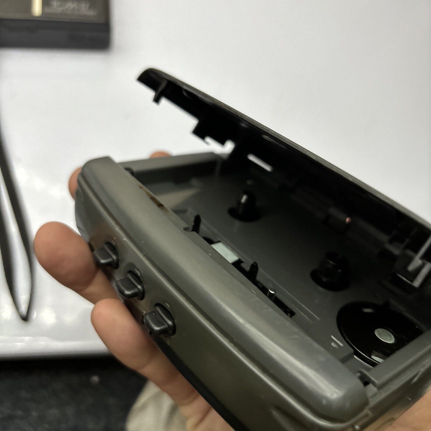 4x Personal Cassette Players: Sony TCM-17, GE 3-5488 *Not Working - For Parts*