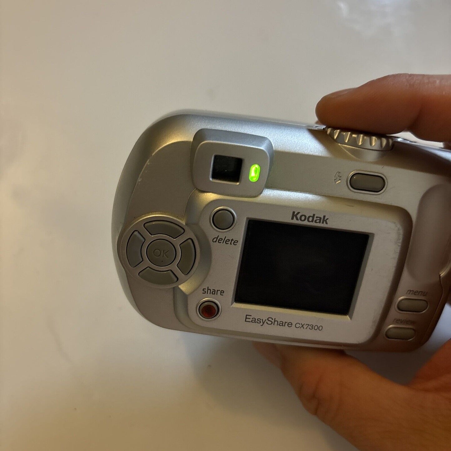 Kodak EasyShare CX7300 Digital Camera 3.2M CCD Sensor