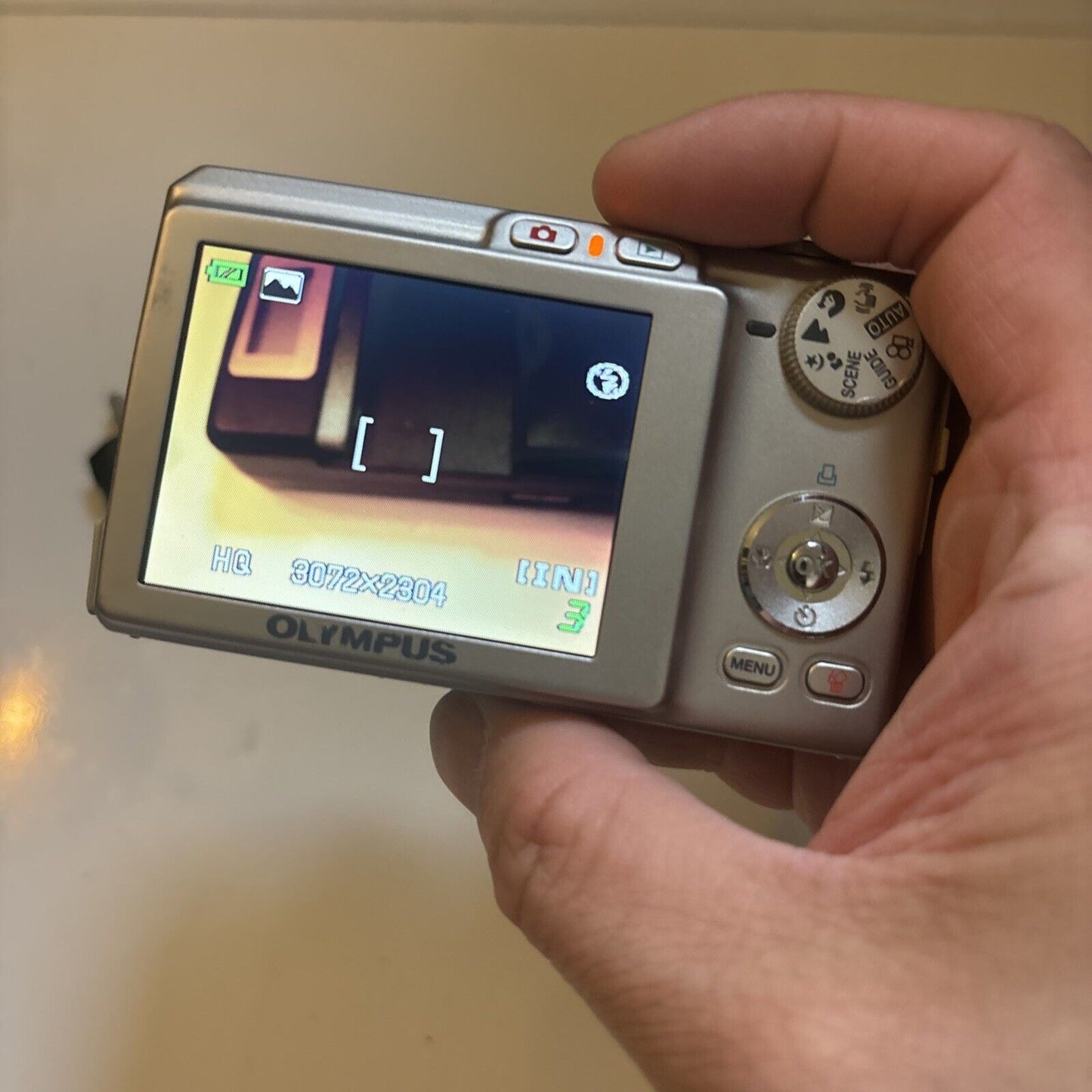 Olympus FE-220 Digital Camera 7.1MP