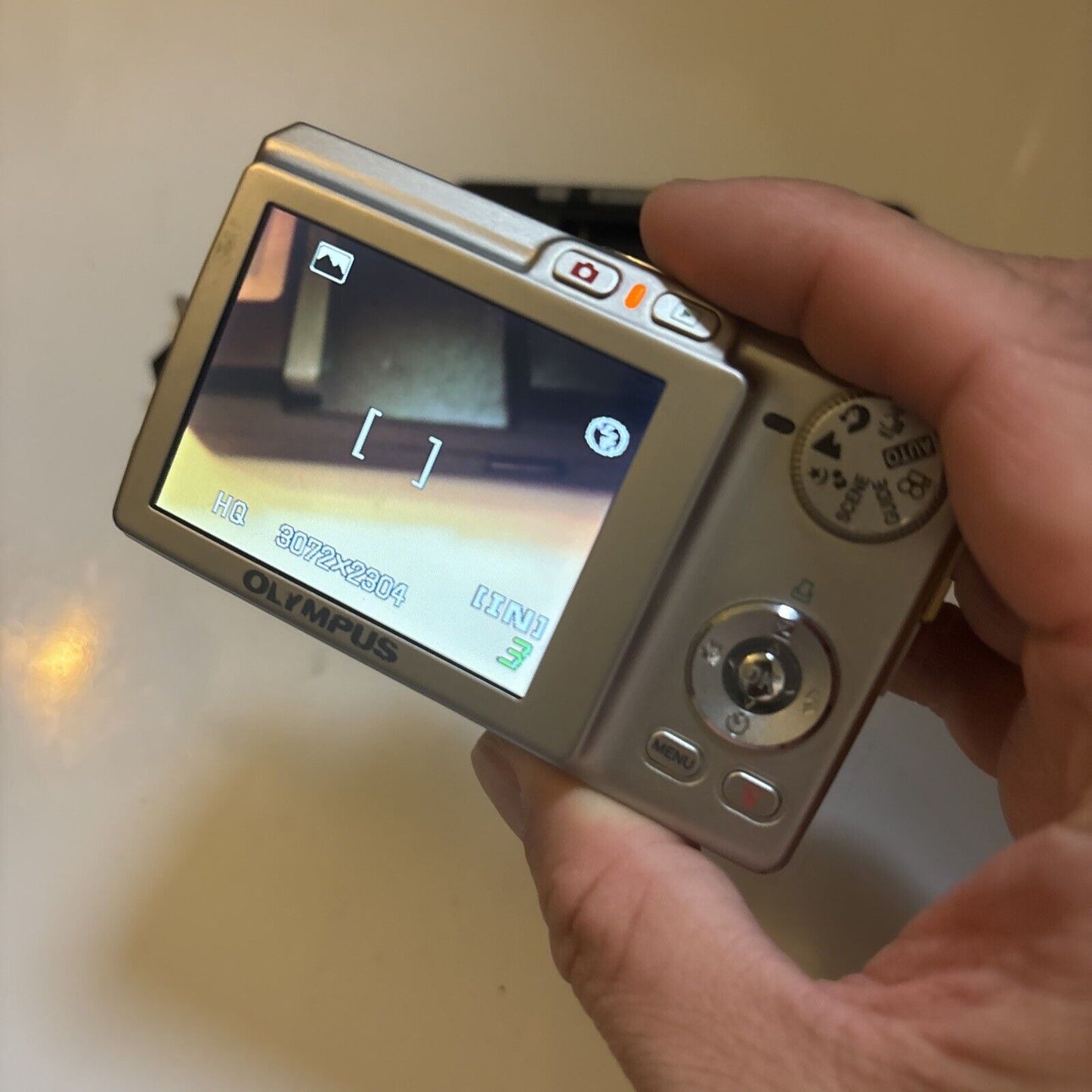 Olympus FE-220 Digital Camera 7.1MP