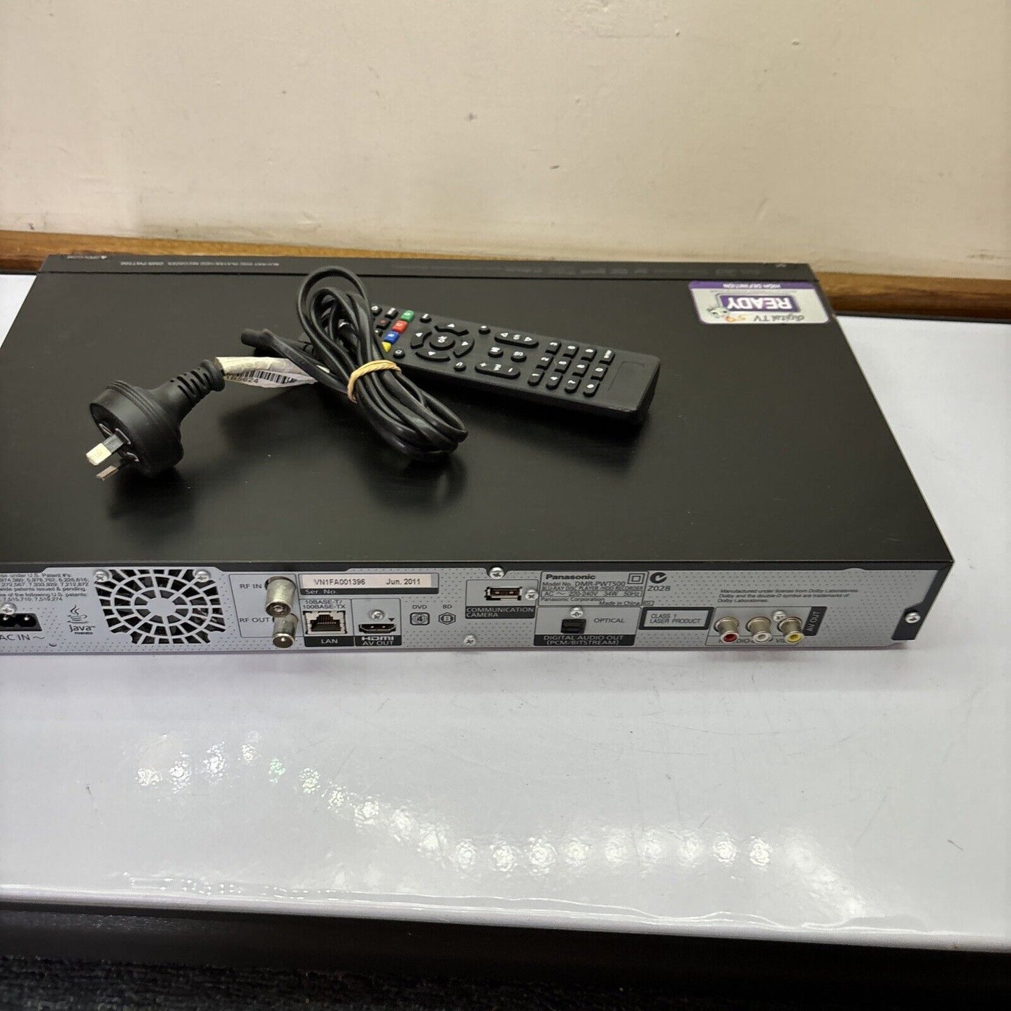 Panasonic 3D Blu-ray HDD Recorder DMR-PWT500 320gb HDD