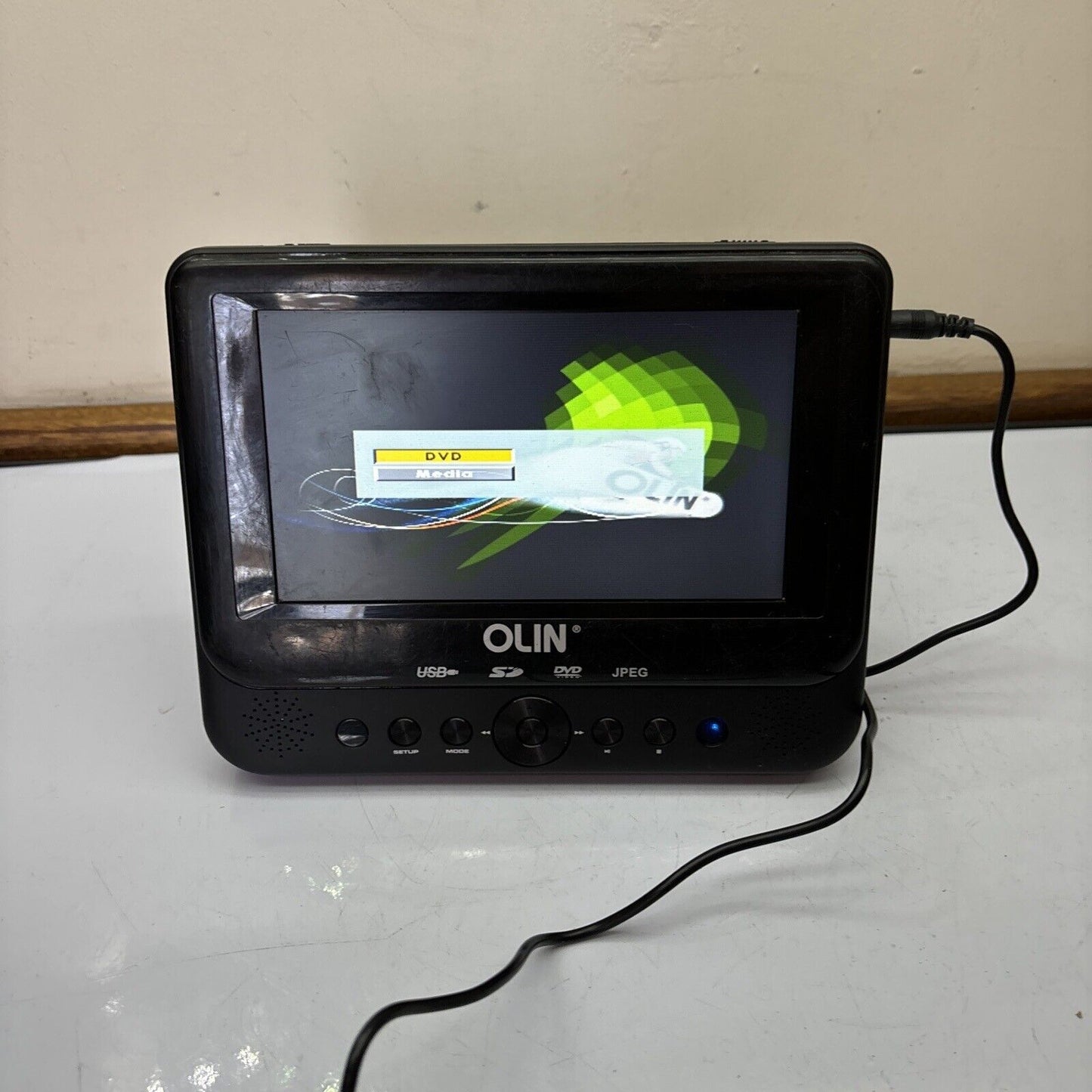Olin 7" Portable DVD Player  PD-7755