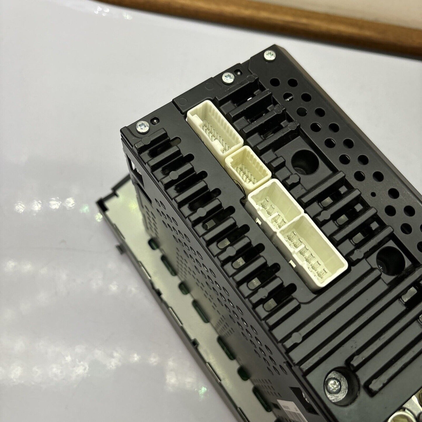 Toyota CD AM/FM Car Audio Radio 86120-06350 *Untested - No Code*